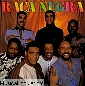 Ra&ccedil;a Negra 